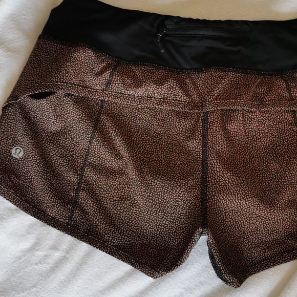 Lululemon shorts - Picture 2 of 4